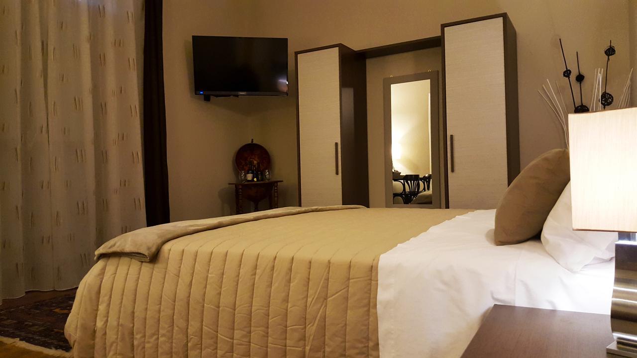 Attico Barocco Bed and Breakfast Λέτσε Εξωτερικό φωτογραφία