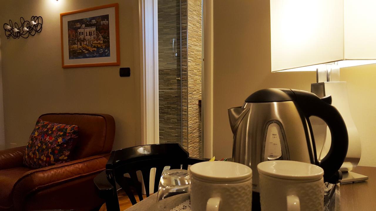 Attico Barocco Bed and Breakfast Λέτσε Εξωτερικό φωτογραφία
